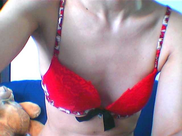 Емитовање снимка екрана LovelyBlond