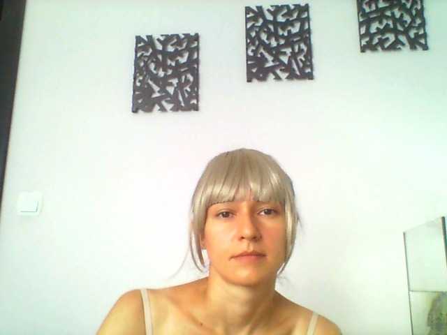Емитовање снимка екрана LovelyBlond
