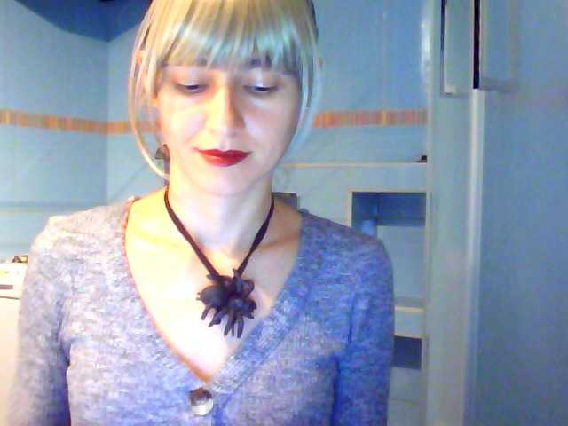 Емитовање снимка екрана LovelyBlond
