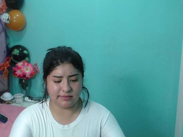 Емитовање снимка екрана LuccyHot