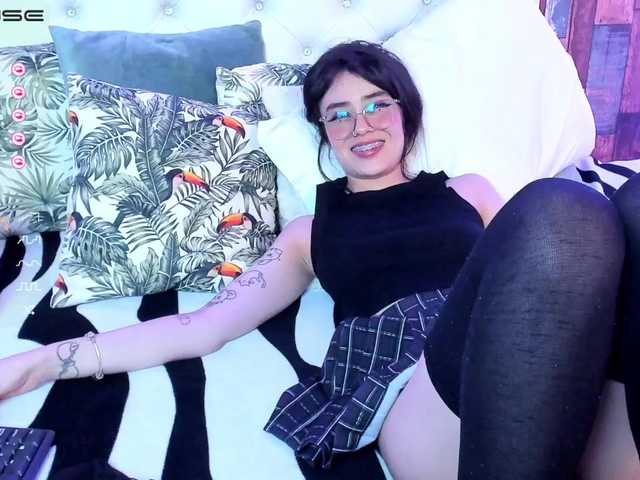 Емитовање снимка екрана Lucianaaa