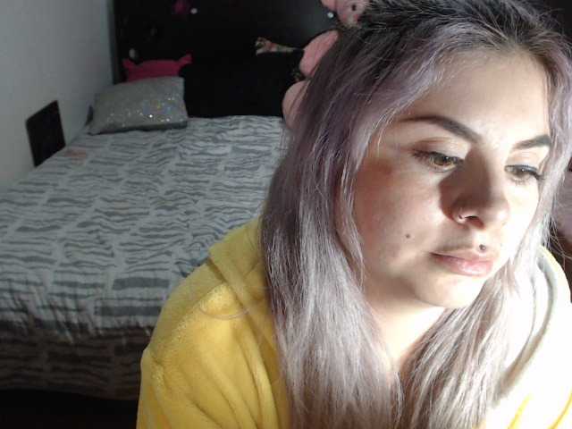 Емитовање снимка екрана lucilehm