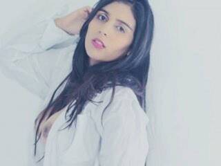 Еротски видео цхат lucyonfire