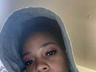 Еротски видео цхат Luicy