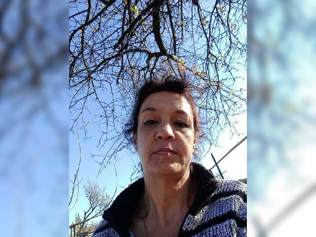 Емитовање снимка екрана lunaONight