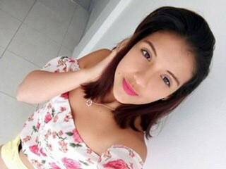 Еротски видео цхат LunarKitty