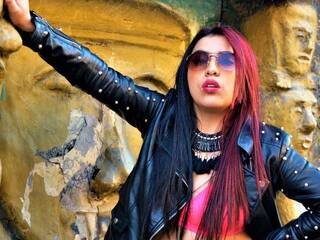 Еротски видео цхат LunaRoberts