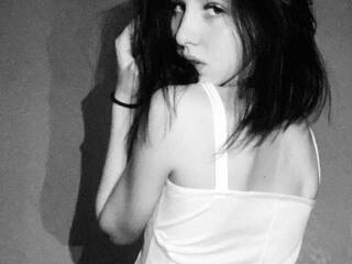 Еротски видео цхат LunarXXX