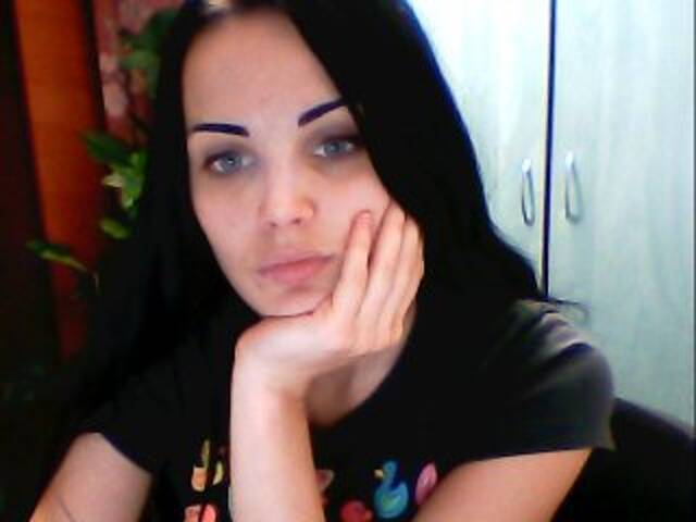 Емитовање снимка екрана LusiaSweet