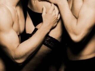 Еротски видео цхат LuxuryDoll18