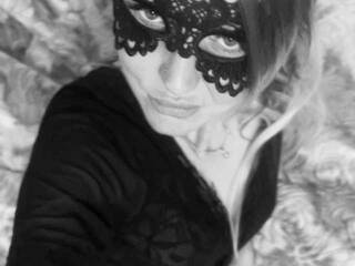 Еротски видео цхат Lyalyalyaa