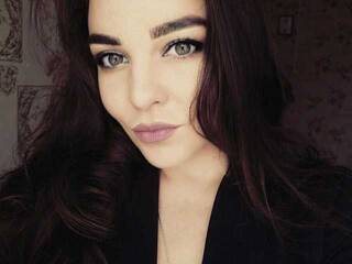 Еротски видео цхат LyolyaL