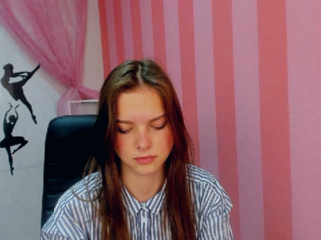 Емитовање снимка екрана madeelyn