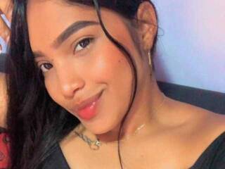 Еротски видео цхат madelynefox