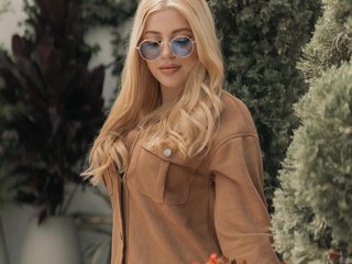 Еротски видео цхат MadisonKane