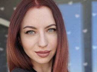 Еротски видео цхат MagdaleneJanette