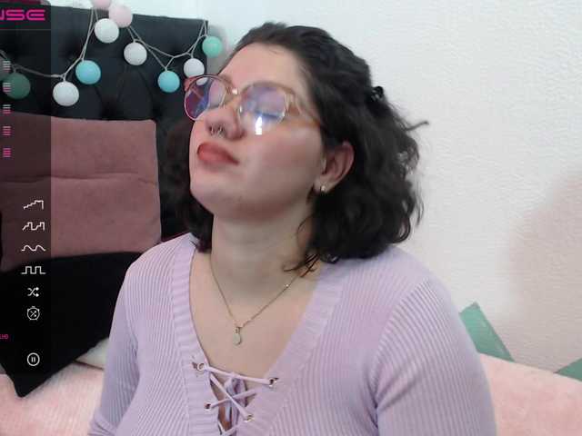 Фотографије Angijackson_ @remain for make my week happyI really like to see you on camera and see how you enjoy it for me, I want to see how your cum comes out for meMake me feel like a queen and you will be my kingFav vibs 44, 88 and 111 Make me squirt rigth now for 654 tkn