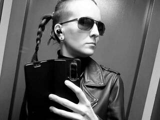 Еротски видео цхат Magretta_Dering