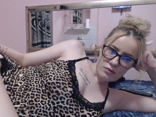 Емитовање снимка екрана Maiaaa22
