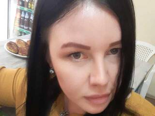 Еротски видео цхат Maksima85