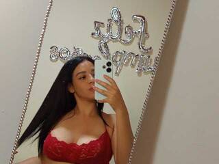 Еротски видео цхат Melody-Nahomi