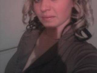 Еротски видео цхат mandydee2