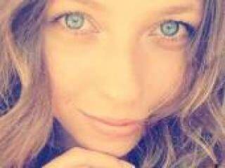 Еротски видео цхат mannelia