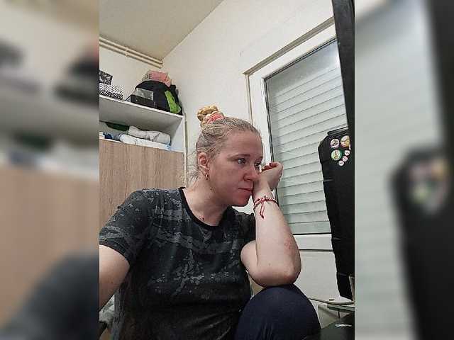 Емитовање снимка екрана lorenarubia