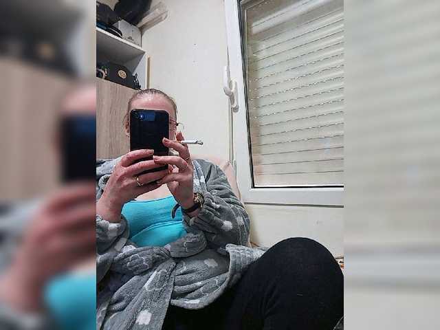 Емитовање снимка екрана lorenarubia