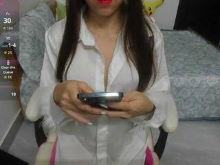 Еротски видео цхат MariidolAsian