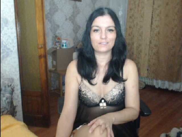 Емитовање снимка екрана MarinaLorens