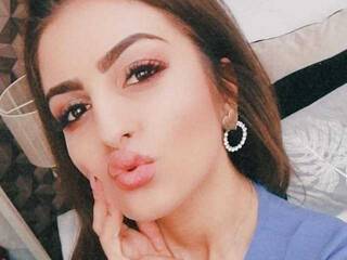 Еротски видео цхат MarissaDavis