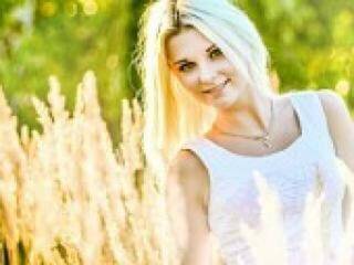 Еротски видео цхат MarrySexy