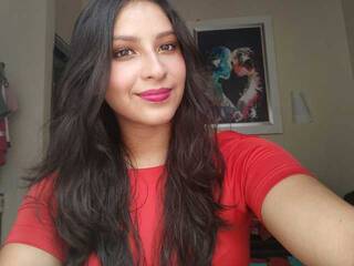 Еротски видео цхат MarshWhite