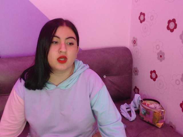 Фотографије Martina028 HI GUYS!!! WELCOME TO MY ROOM ♥ LET'S HAVE FUN TOGETHER