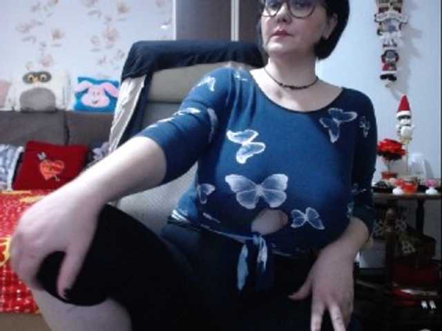 Емитовање снимка екрана mary-x