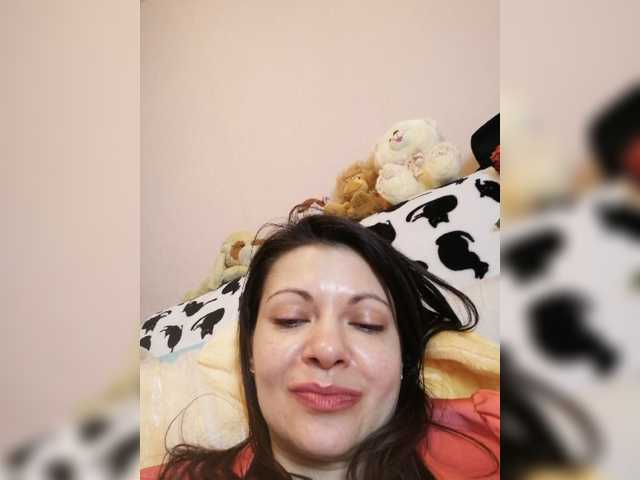 Емитовање снимка екрана MaryLessy