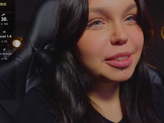 Емитовање снимка екрана MaryMayven