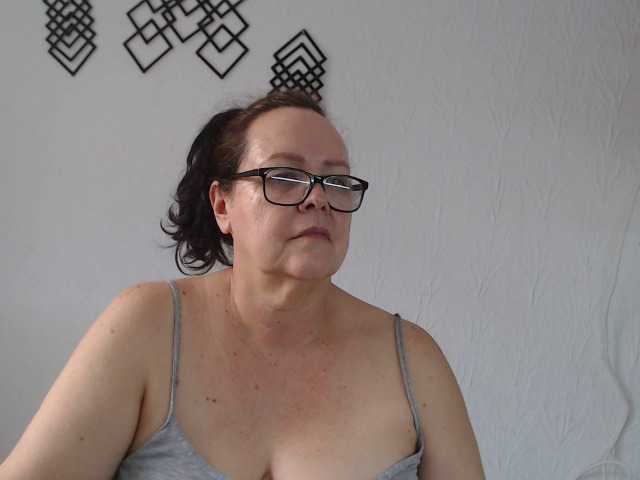 Фотографије maturekarime Mature woman hairy and bbw,: tits 30, pussy 35, ass 25, all naked 100, masturbate and cum 120