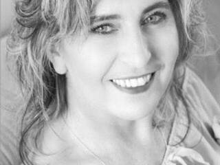 Еротски видео цхат MatureMerryxx