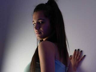 Еротски видео цхат Maya-Louis