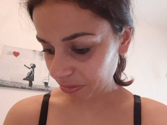 Емитовање снимка екрана Maya890