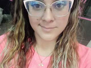 Еротски видео цхат MayaMartins