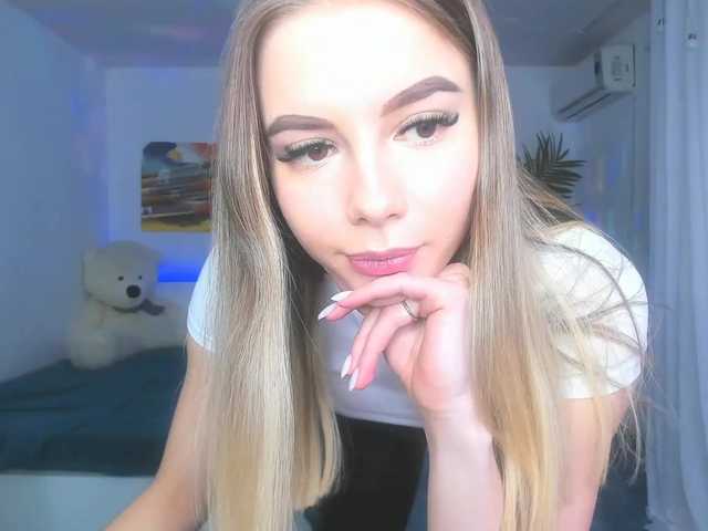 Емитовање снимка екрана MayaTheLove