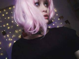 Еротски видео цхат MaySutton