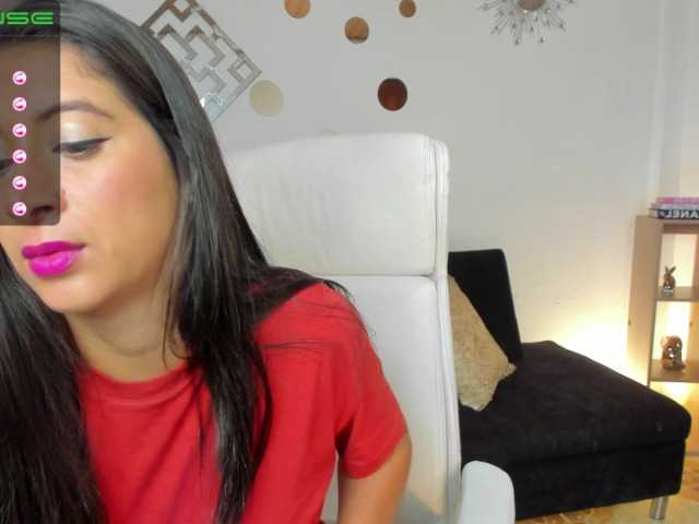 Емитовање снимка екрана MeganWhite