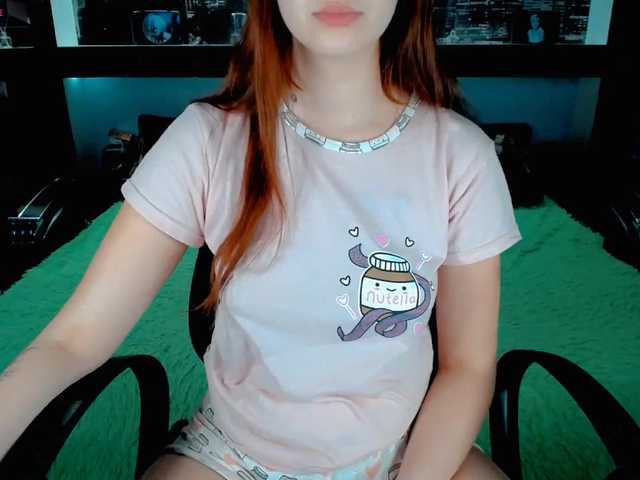 Емитовање снимка екрана Melaniaa