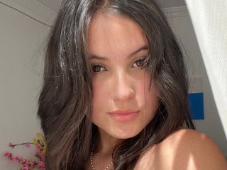 Еротски видео цхат Melanieev