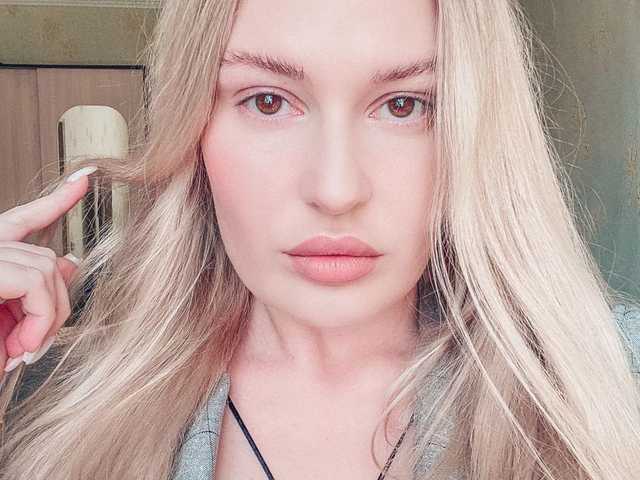 Слика профила FemdomJOI