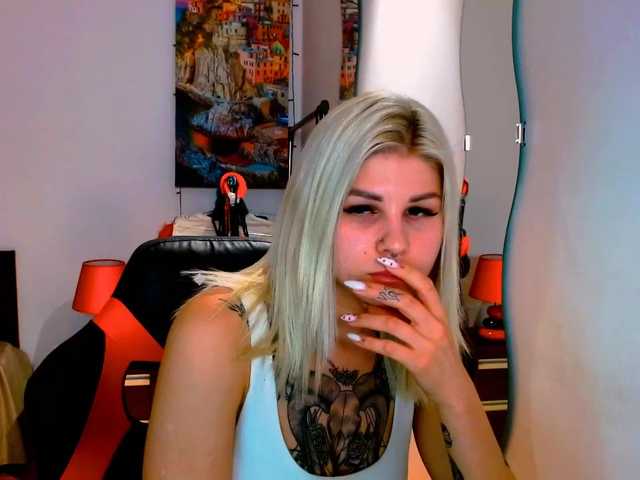 Емитовање снимка екрана MellisaBree